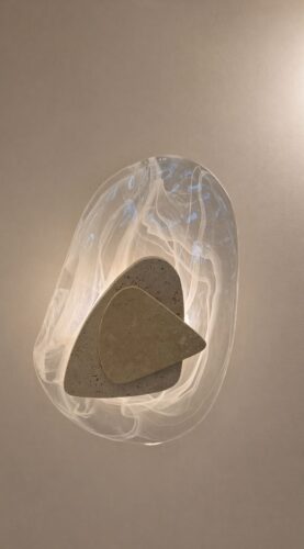 ARANDELA ALERA  EM TRAVERTINO FORMATO ORGANICO photo review